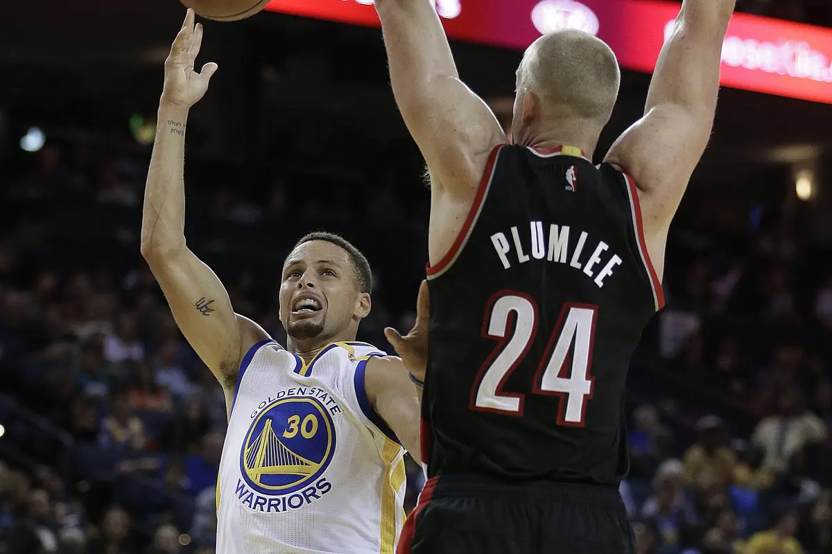 Golden State Warriors Hempaskan Portland Trail Blazers