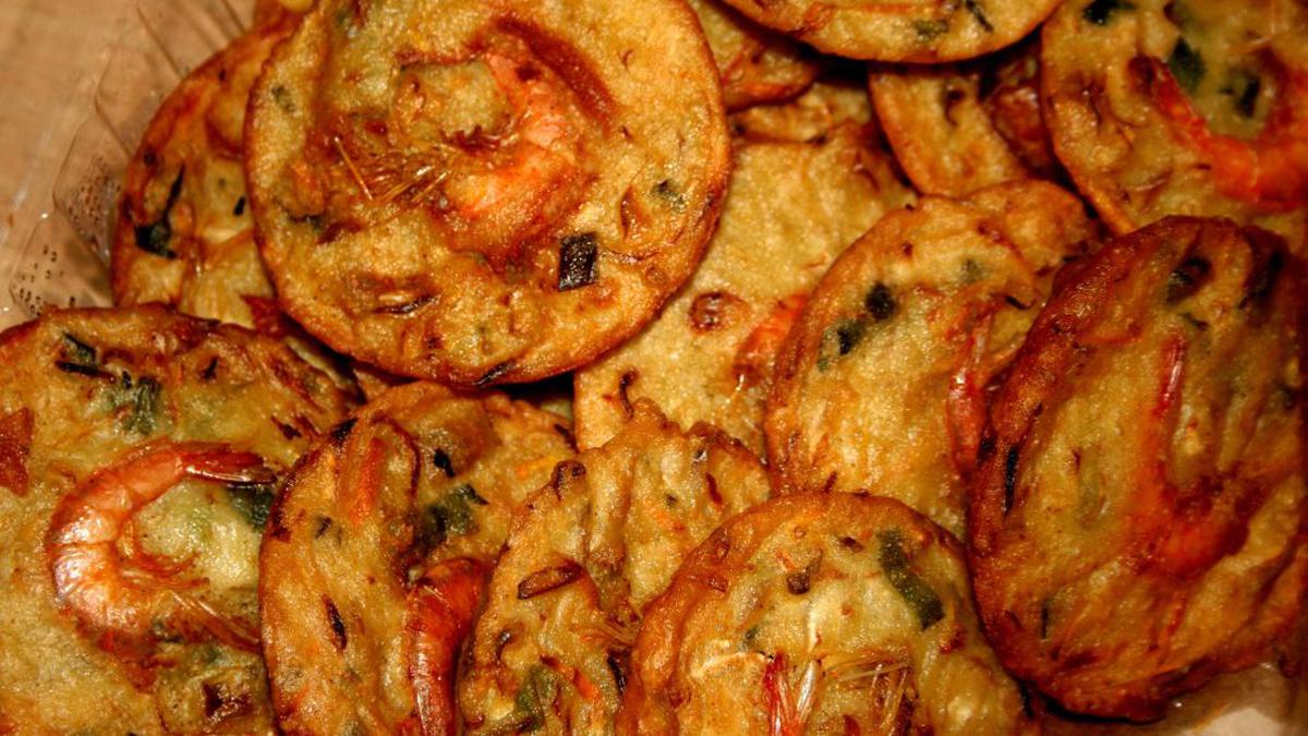 Cara Membuat Bakwan Udang Renyah Tahan Lama Tanpa Soda Kue, Ternyata Pakai Bahan Rahasia Ini