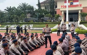 200 Personel Brimob Turun Tangani Kebakaran Hutan Kalimantan