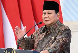 Dalam sidang kabinet paripurna kali ini, Presiden Prabowo juga membahas kelanjutan program-program strategis seperti program makan bergizi gratis, pembangunan rumah subsidi, perluasan lahan pertanian, dan inisiatif lainnya. (Biro Pers Istana Kepresidenan)