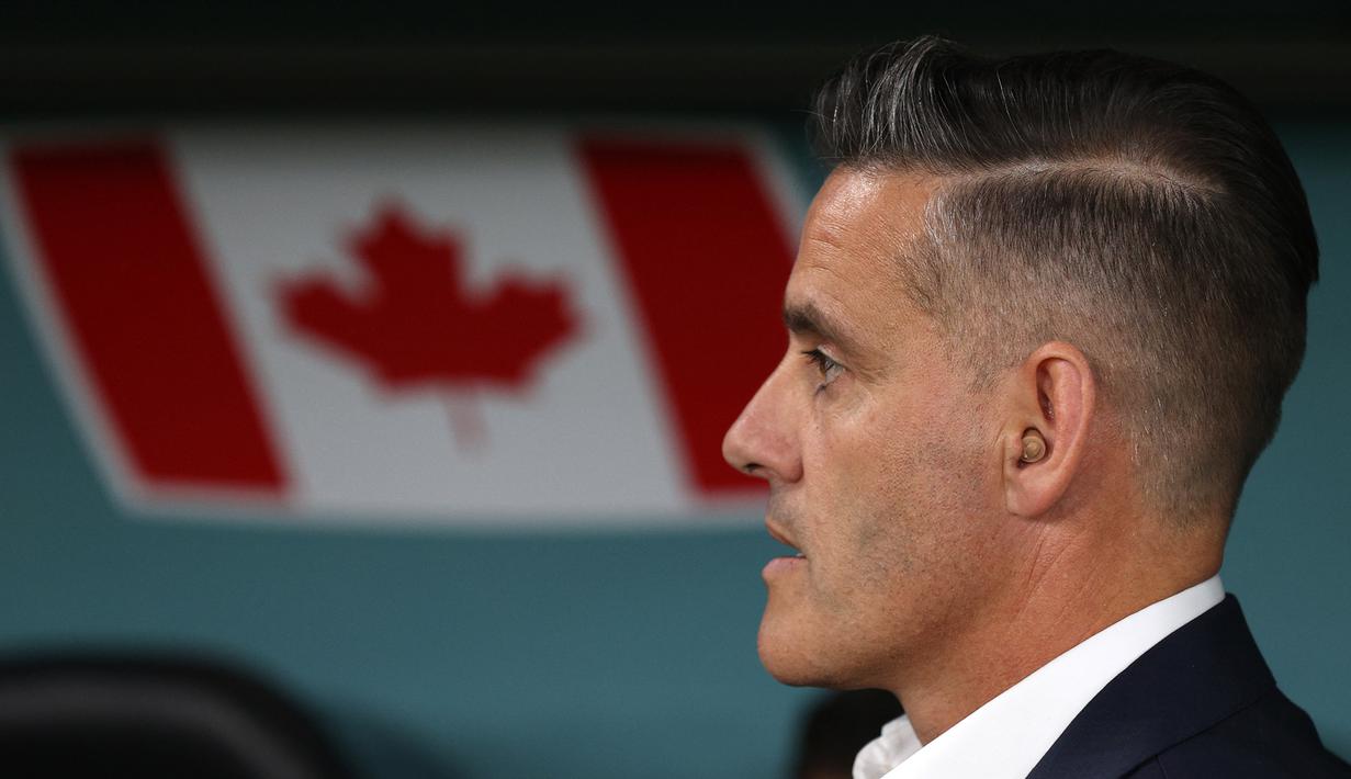 Dirangkum dari Transfermarkt, John Herdman merupakan pelatih yang berpengalaman bersama Timnas Kanada. Ia pernah tampil bersama The Reds, julukan Timnas Kanada, di Piala Dunia 2023 Qatar, (AFP/Adrian Dennis)