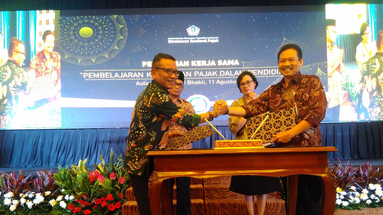 Penandatanganan Kerja Sama antara Kemendikbud dan Ditjen Pajak