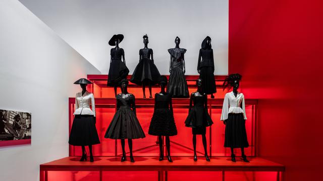 Pameran Dior: From Paris to the World