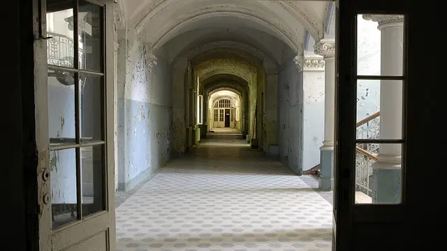 Lorong Rumah Sakit Beelitz-Heilstätten
