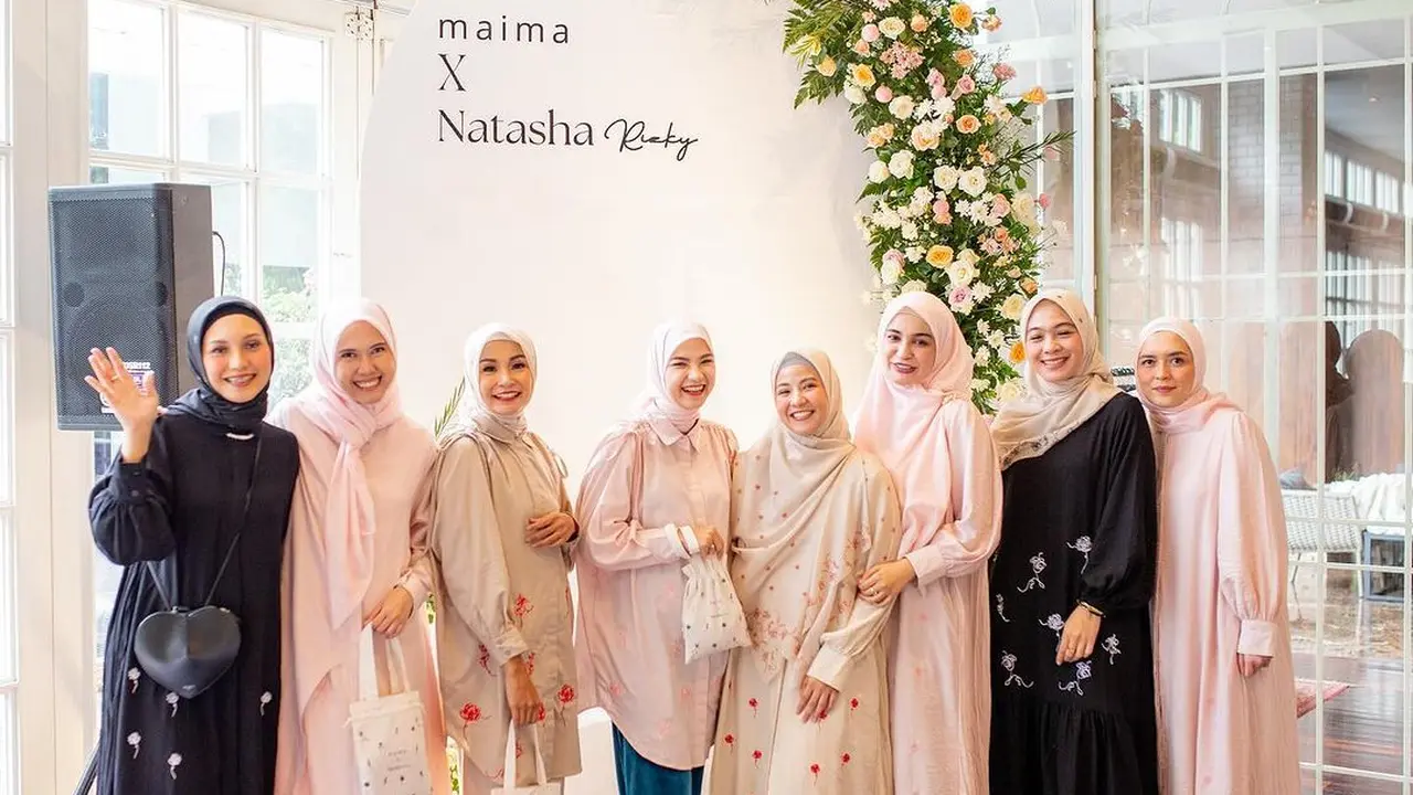5 Model Gamis Terbaru 2024 Simpel dan Elegan, Pernah Dipakai para Artis Indonesia