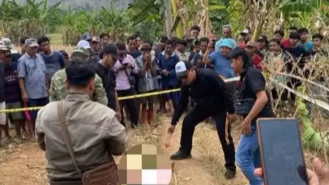 Pria Lansia Tewas Bersimbah Darah di Kebun, Dianiaya Anak Kandung