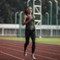 Pelari Indonesia, Emilia Nova, berlari saat pemusatan latihan di Stadion Madya Senayan, Jakarta, Kamis (2/8/2018). Pemusatan latihan ini merupakan persiapan jelang Asian Games XVIII. (Bola.com/Vitalis Yogi Trisna)