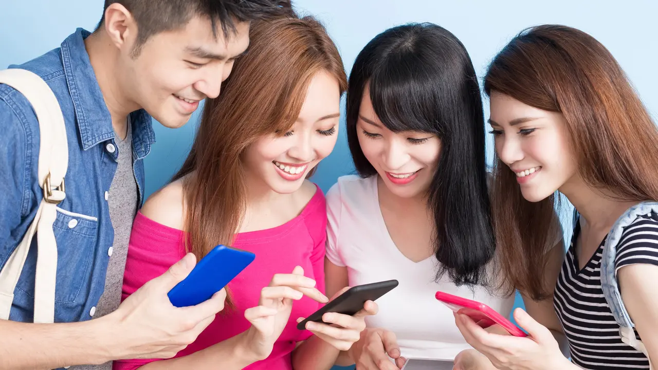 Traktiran Gajian Dimulai! Serbu DISKON s/d 75% & Total Hadiah s/d Rp1 Juta Biar Belanja Hemat