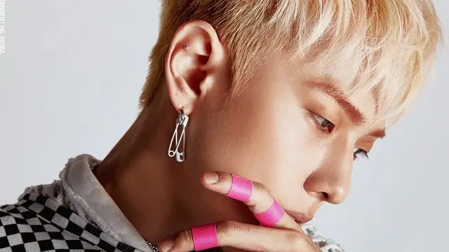 [Bintang] Menggagumkan, 8 Idola K-pop Ini Ikut Ice Bucket Challenge