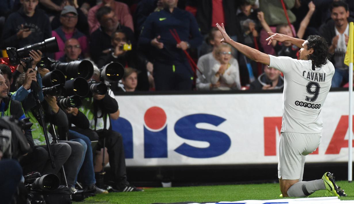 Selebrasi dengan gaya memanah dianggapnya sebagai simbol bahwa setiap kali mendapatkan bola, ia harus fokus untuk menembakkannya ke arah gawang. (Foto: AFP/Jean-Francois Monier)