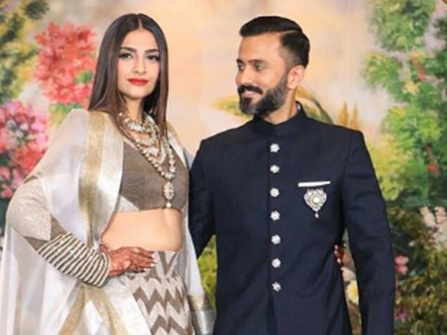Usai Nikahi Pengusaha Kaya Sonam Kapoor Diboyong Ke Inggris News Entertainment Fimela Com Kapoor began her career in film by assisting the director sanjay leela bhansali on his 2005 drama. usai nikahi pengusaha kaya sonam