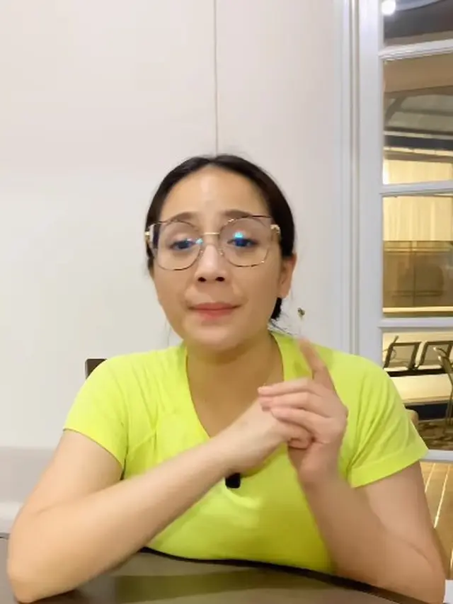 Nagita Slavina cantik memesona (Instagram/raffinagita1717)