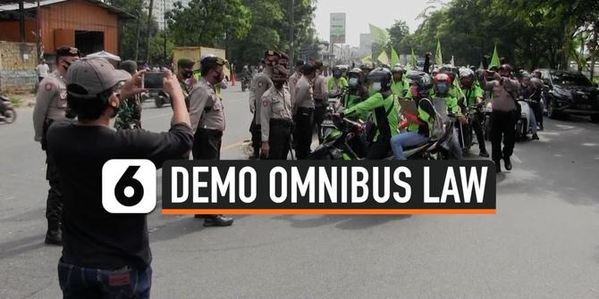 VIDEO: Berniat Demo ke Jakarta Ratusan Buruh Tangerang Diadang Polisi
