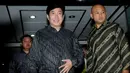 Putra bungsu Presiden RI ke-1, Guruh Soekarnoputra, menyambangi RSPP, Jakarta, untuk melihat langsung kondisi Ketum Partai Gerindra, Suhardi, (26/8/14). (Liputan6.com/Helmi Fithriansyah)