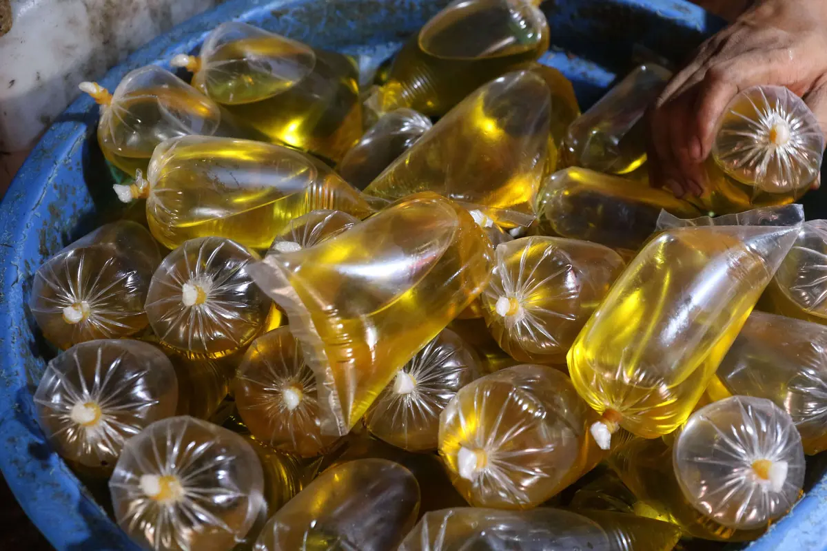 Tahun Depan, Minyak Curah Dilarang Dijual di Pasar