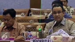 Mendikbud Anies Baswedan mengatakan pengaduan terkait UN pada tahun ini mengalami penurunan saat Raker dengan Komisi X DPR di Kompleks Parlemen, Senayan, Jakarta, Rabu (25/5). (Liputan6.com/Johan Tallo)