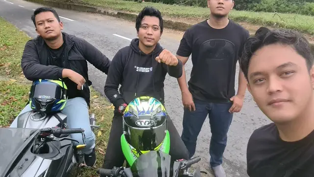 6 Potret Kompak Justice Band Polres Kobar, Ciptakan Lagu Sulitnya Cari Kerja