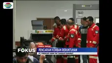 Tim yang berjumlah delapan personil diberangkatkan dari Bandara Moses Kilangin, Timika, Papua, dengan menggunakan pesawat Air Fast.