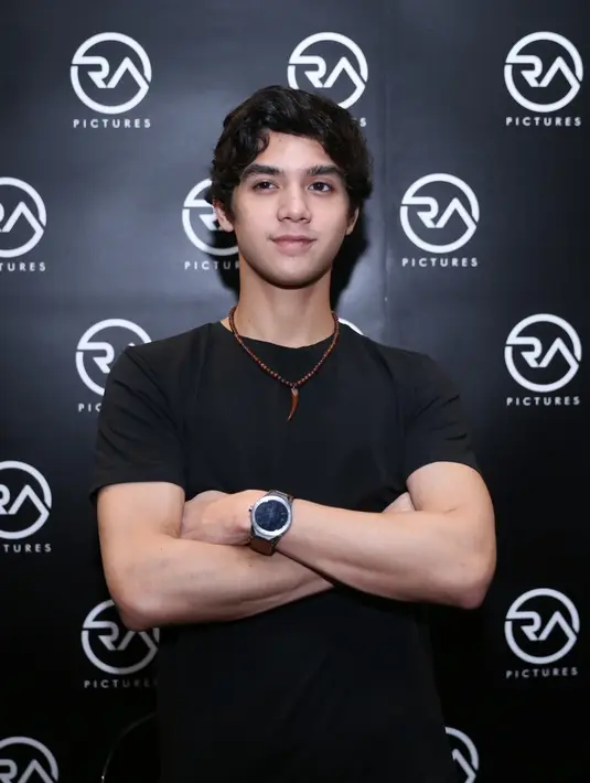 Anak sulung Ahmad Dhani itu berperan sebagai Rama. Film garapan sutradara Rudi Sujarwo itu direncanakan tayang pada Juli 2018. (Nurwahyunan/Bintang.com)