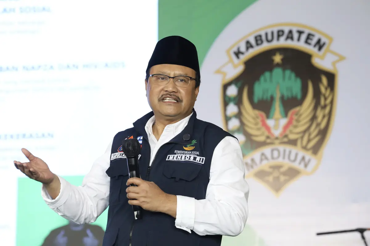 Mensos Gus Ipul Pastikan Hak Rakyat Aman: Bansos dan Honor Pendamping Sosial Terjamin
