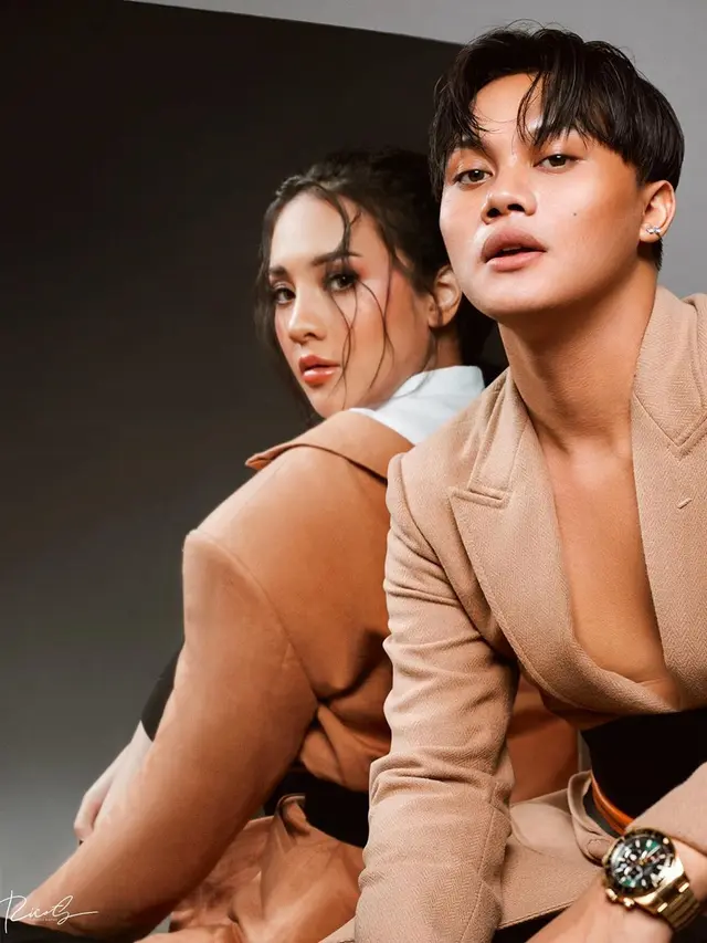 6 Momen Pemotretan Anya Geraldine dan Rizky Febian, Gayanya Curi Perhatian