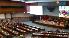 Dalam RUU Terorisme ini diatur tentang perlindungan HAM terhadap teroris, di antaranya tidak melakukan perlakuan kejam, tidak menghina harkat martabat, dapat didampingi pengacara serta dapat bertemu dengan keluarga.