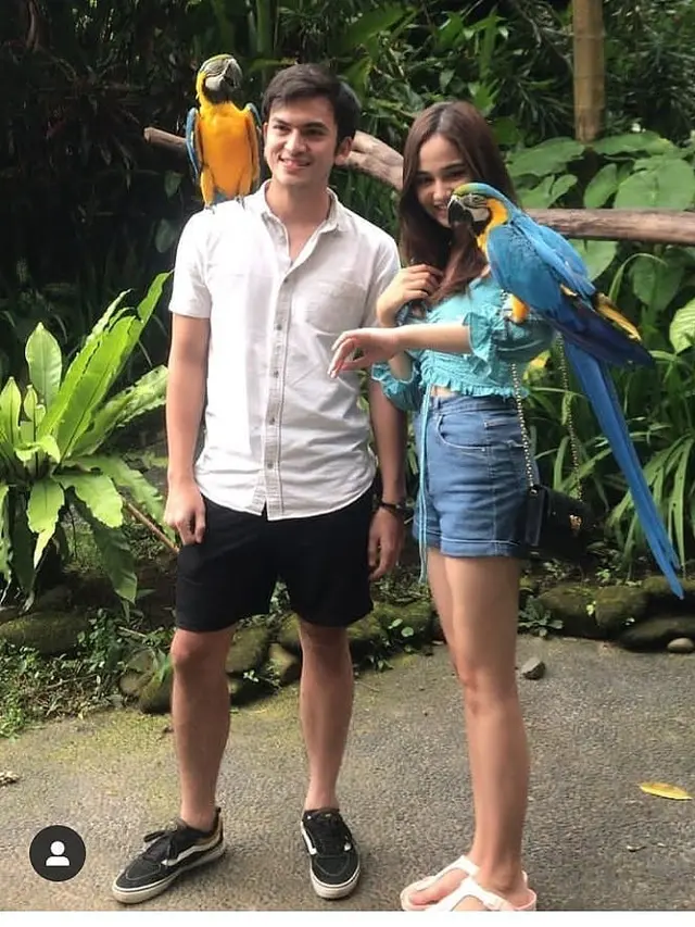 7 Momen Liburan Syifa Hadju dan Rizky Nazar di Bali, Seru Main ATV