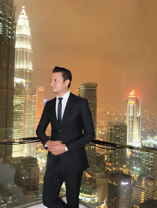 Tidak main-main, namun baginya film Sabrina garapan Hitmaker Studio merupakan film horor yang menurut Christian layak dibintanginya. Pasalnya, proses penggarapan dan pembiayaan juga sangat dipikirkan. (Instagram/csugiono)