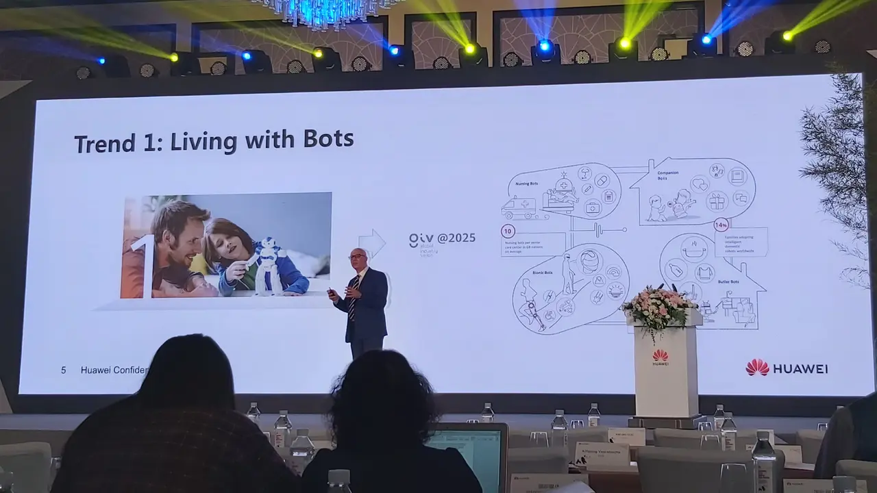 Vice President of Market Insights, Public Affairs and Communications Department Huawei, Andrew Williamson