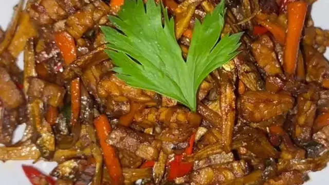 Resep tempe orek teri wortel. (dok. Cookpad @farah_recipe)