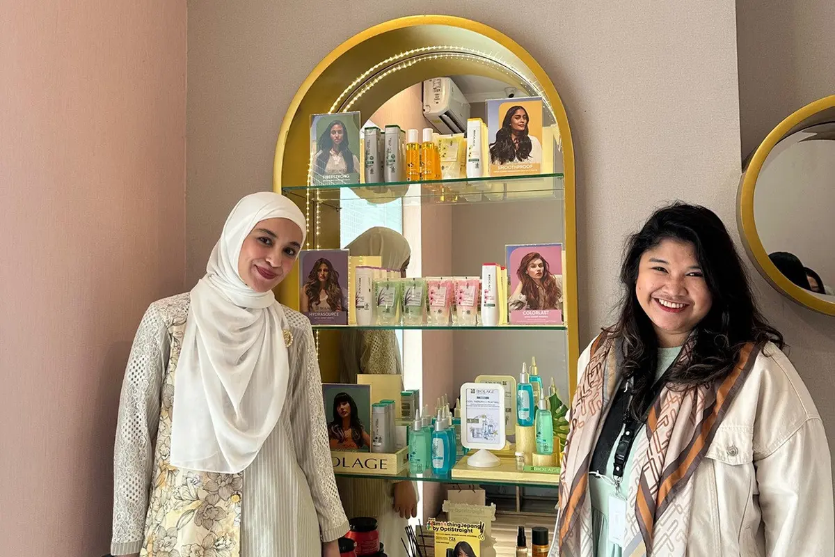 Merasakan Perawatan Salon Favorit Shireen Sungkar untuk Atasi Rambut Lepek dan Berketombe