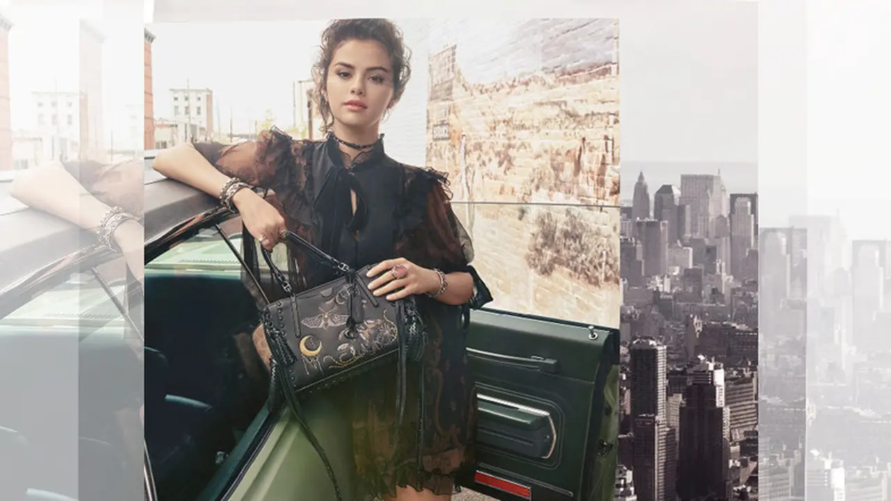 Selena Gomez Kembali Mebintangi Kampanye Coach Fall 2018