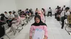 Peserta Ujian Tulis Berbasis Komputer (UTBK) Seleksi Nasional Berdasarkan Tes (SNBT) menanti waktu di ruang ujian komputer, Universitas Veteran Jakarta, Limo, Depok, Jawa Barat, Senin (21/4/2026). Ujian Tulis Berbasis Komputer (UTBK) Seleksi Nasional Berdasarkan Tes (SNBT) 2026 resmi dilaksanakan dalam 1 gelombang pada 21-30 April 2026. (merdeka.com/Arie Basuki)