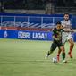 Striker senior Persebaya, Samsul Arif saat mencetak gol ke gawang Bali United pada laga lanjutan BRI Liga 1 2021/2022. (Persebaya)
