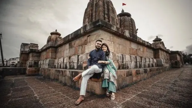 Pengantin di India Beri Makan 500 Hewan Liar di Hari Pernikahan