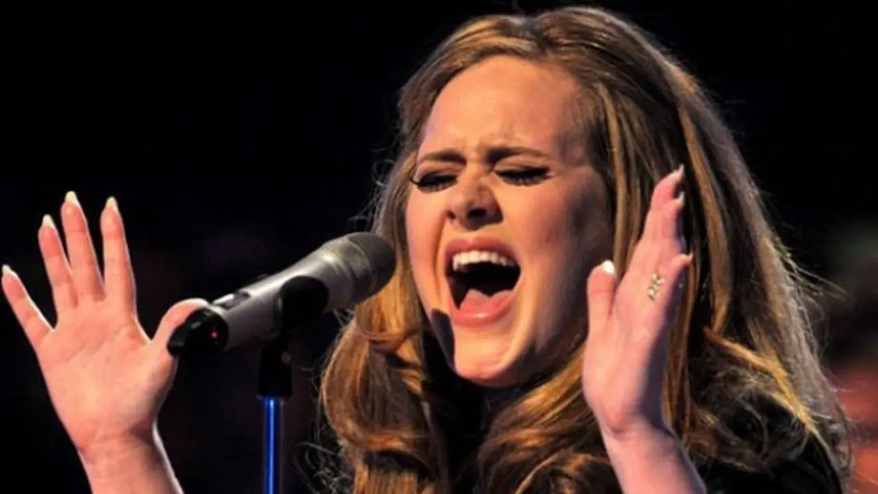 Tak Penuhi Peraturan, YouTube Blokir Video Musik Adele