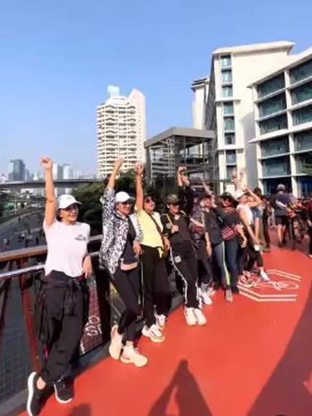 Mayangsari bersama geng sosialita di CFD (Instagram/mayangsari_official)