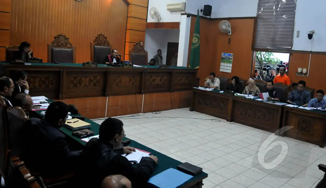 Suasana sidang lanjutan praperadilan Budi Gunawan kepada KPK di PN Jakarta Selatan, Senin (9/2/2015). (Liputan6.com/Johan Tallo)