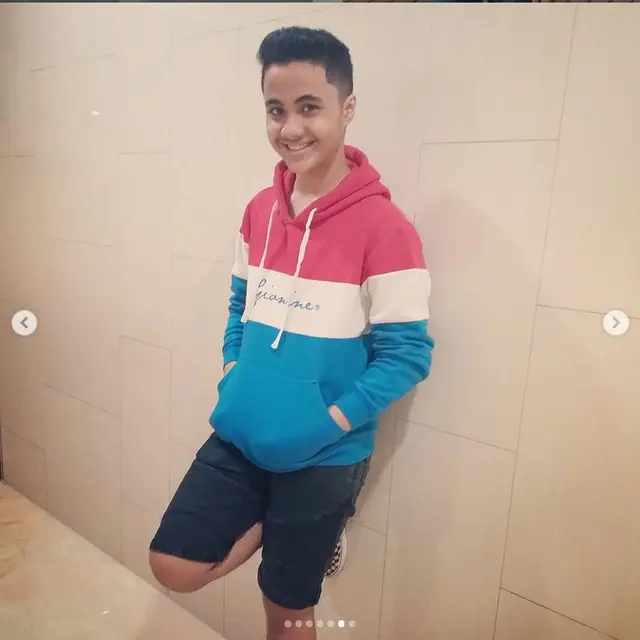 Beranjak Remaja, Ini 6 Potret Terbaru Artis Cilik Nasar Anuz yang Kian Bersinar