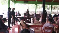 Belasan relawan penanganan Covid-19 bersama Badan Musyawarah Kalurahan (Bamuskal) Kalurahan Pengkol Kapanewon Nglipar Gunungkidul mengundurkan diri.