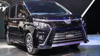 Toyota Voxy resmi menggantikan Nav1 di Indonesia. (Foto: Herdi Muhardi)