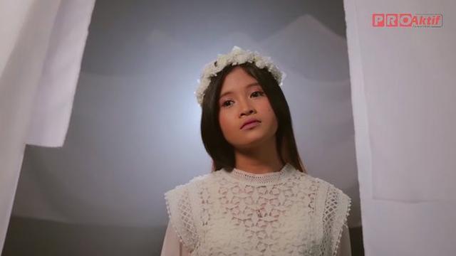 6 Potret Nachika Septalia Adik Sambung Vanessa Angel yang Kini Jadi Sorotan