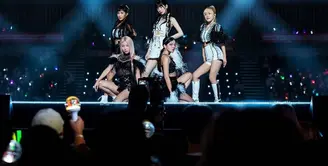 Lihat di sini beberapa potret dari penampilan terbaru Bae Suzy di k-drama Doona yang viral.