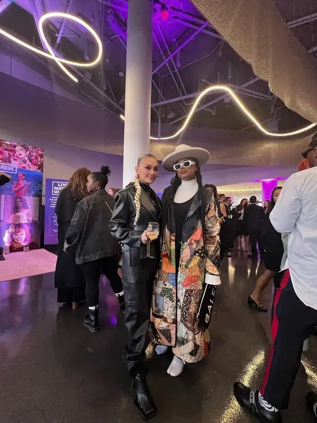 Agnez Mo Hadiri Billboard Women In Music Awards 2022
