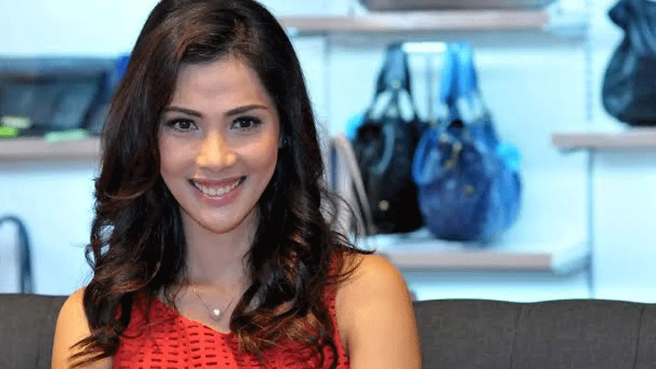 Nadia Mulya