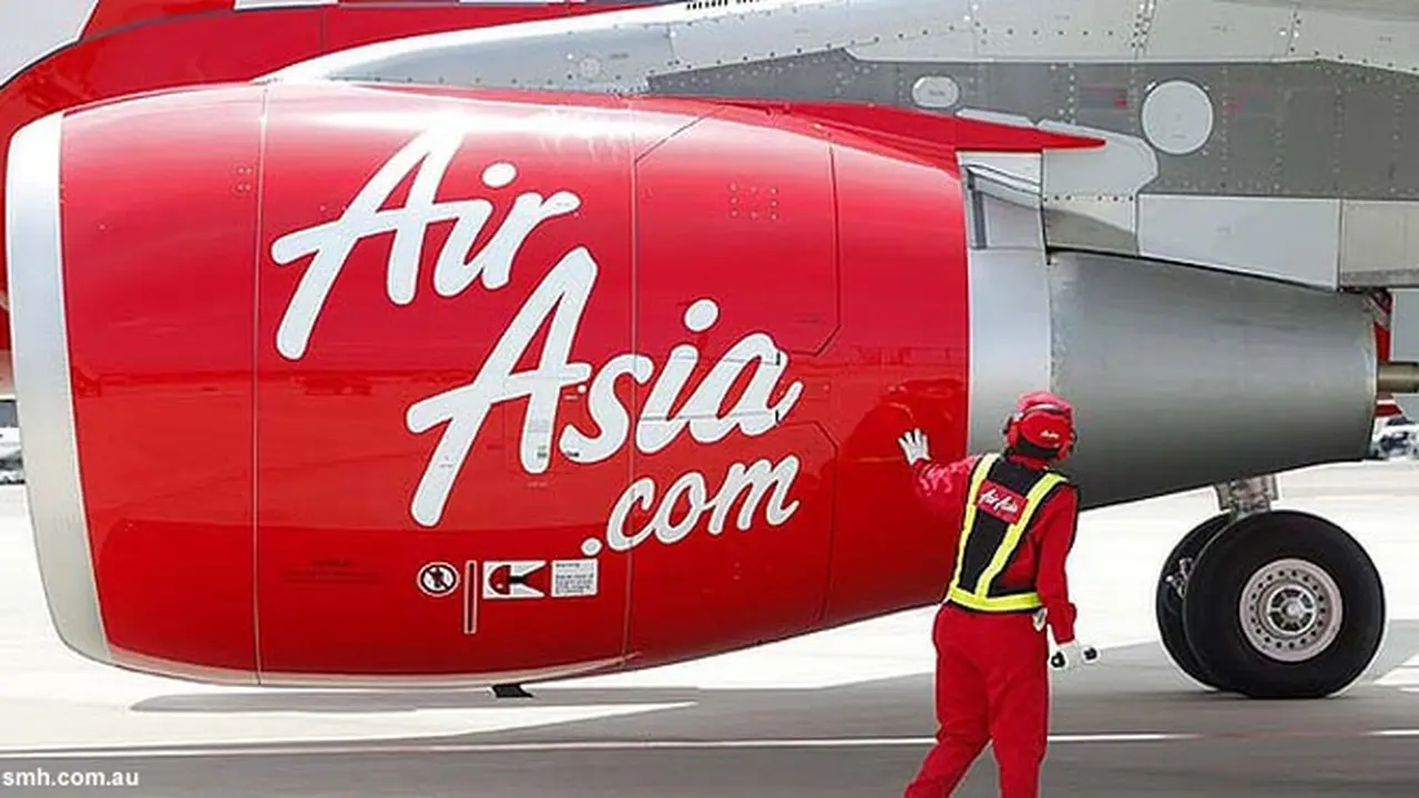 airasia-131104b.jpg