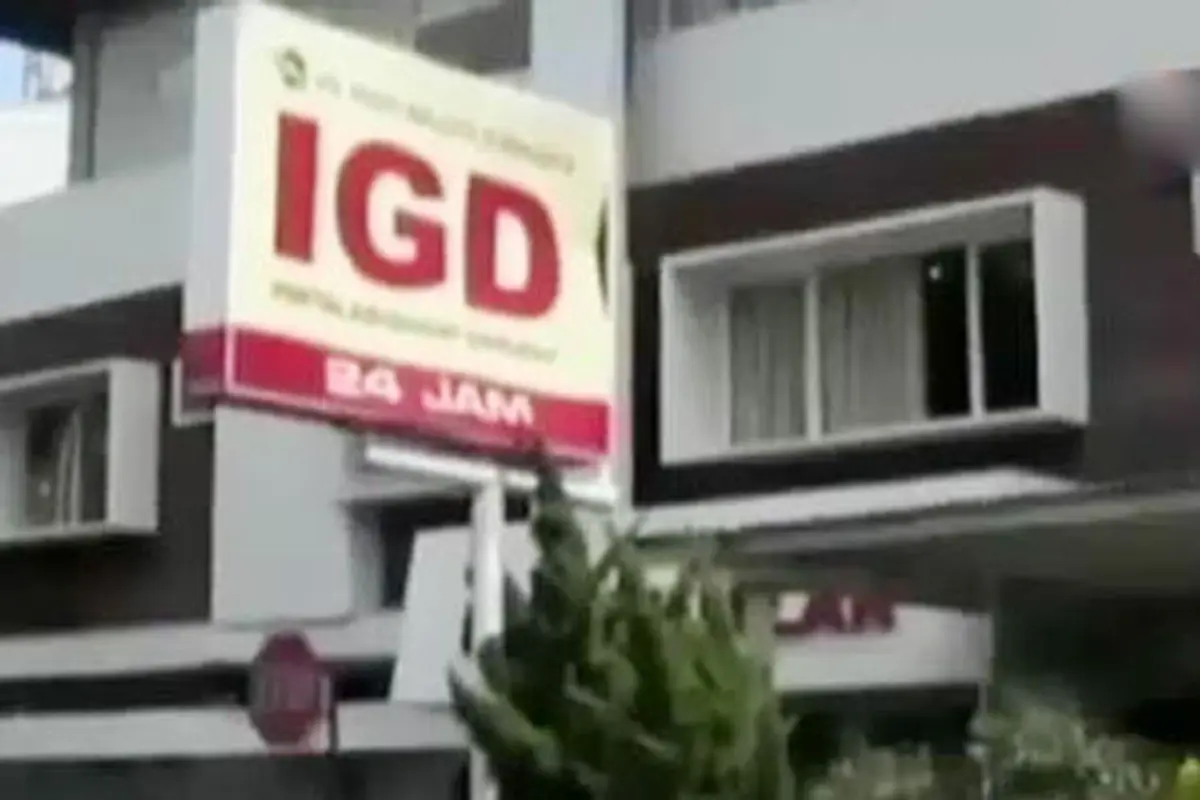 Kilas Indonesia: Bripka Bambang Korban Bom Solo Naik Pangkat