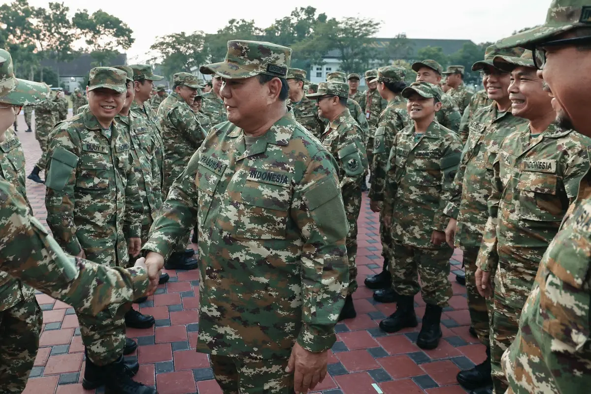 Berseragam Loreng, Begini Penampilan Anggota Kabinet Merah Putih