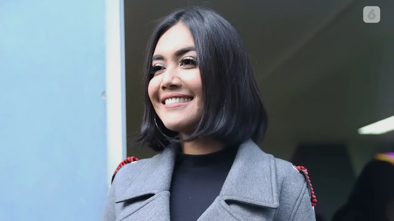 [Bintang] Denada