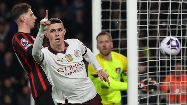 Foto: Lesatkan Gol Semata Wayang, Phil Foden Jadi Pahlawan Kemenangan Manchester City di Liga Inggris